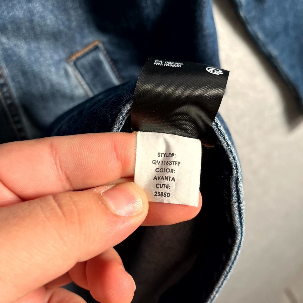 VPL Women's Dark Blue Denim Jacket - Picture 6 of 9